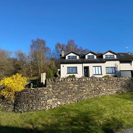 Bishop Fell בית נופש