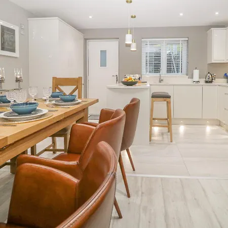 Bishop Fell * ניובי ברידג'