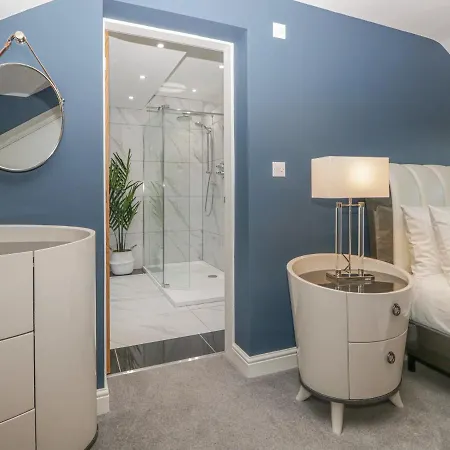 Bishop Fell * ניובי ברידג'